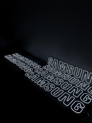 SAMSUNG